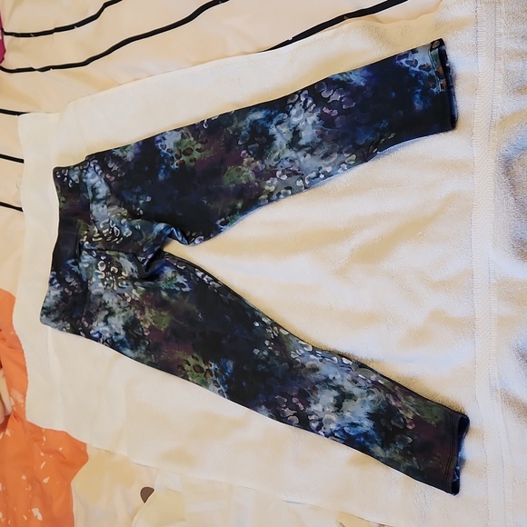 NWOT Multi Color Leggings - Picture 2 of 6